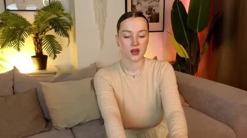 Snapshot of kylie_moss chatting on 19, 2, 2025 Anna online show from 19, 2, 2025