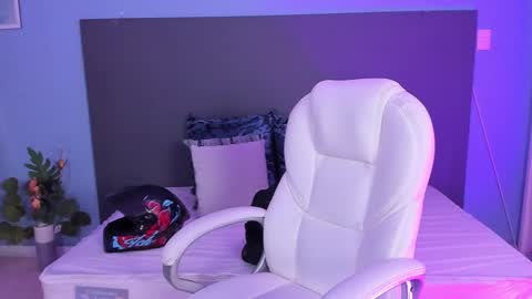 Kylie Reyes  online show from 31, 12, 2024