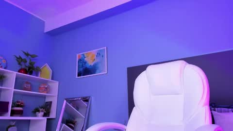 Kylie Reyes  online show from 31, 1, 2025