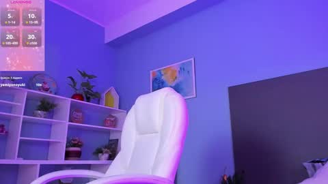 Kylie Reyes  online show from 11, 2, 2025