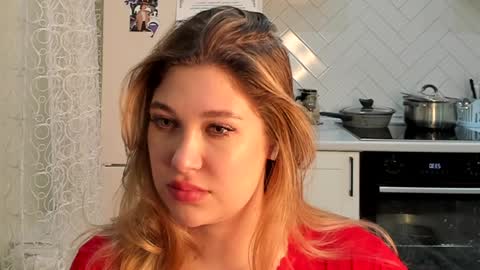 Snapshot of kylieblond chatting on 2, 2, 2025 Din online show from 2, 2, 2025