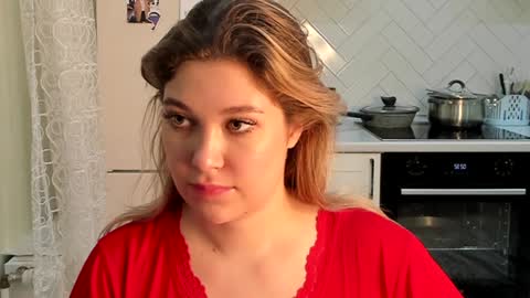 Snapshot of kylieblond chatting on 2, 2, 2025 Din online show from 2, 2, 2025