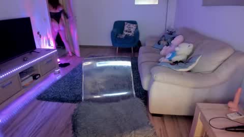 KYLIE online show from 20, 9, 2025