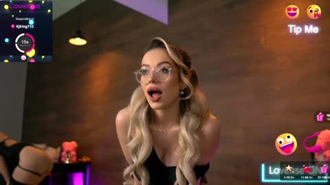 Snapshot of kyliejoyce chatting on 21, 1, 2025 Kylie online show from 21, 1, 2025
