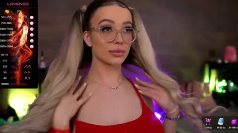 Snapshot of kyliejoyce chatting on 11, 2, 2025 Kylie online show from 11, 2, 2025