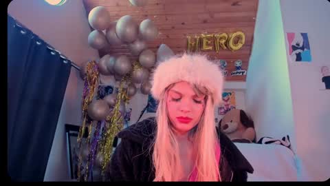 Snapshot of kyliekandy chatting on 21, 1, 2025   online show from 21, 1, 2025
