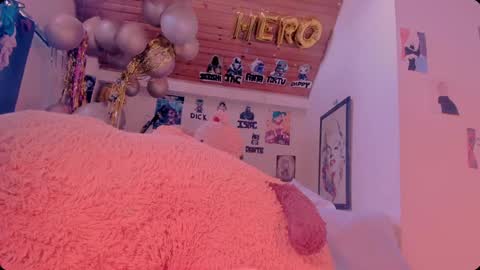Snapshot of kyliekandy chatting on 4, 2, 2025   online show from 4, 2, 2025