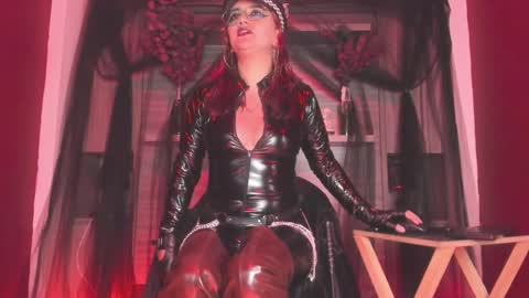 Snapshot of kyliemaxwell chatting on 16, 1, 2026 K Y L I E online show from 16, 1, 2026