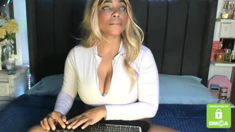 kylie white boobs online show from 8, 5, 2026
