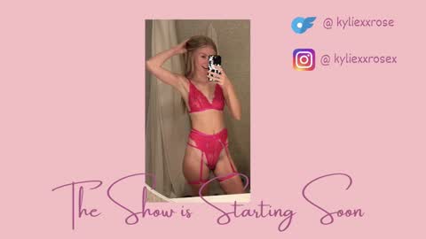 Snapshot of kyliexxrose chatting on 9, 9, 2025 Kylie online show from 9, 9, 2025