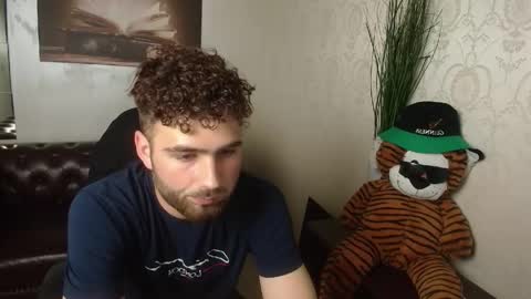 KyloEast online show from 19, 4, 2026