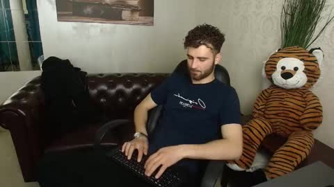 KyloEast online show from 13, 5, 2026