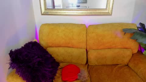 Kyomi online show from 6, 5, 2026
