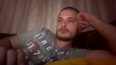 kyravee online show from 23, 4, 2026