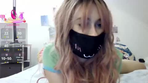 Kyra Wild online show from 21, 9, 2025