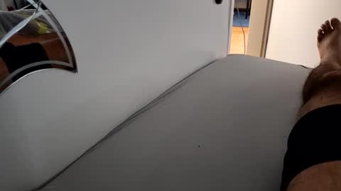 Snapshot of l4t1n01980 chatting on 12, 11, 2025 l4t1n01980 online show from 12, 11, 2025