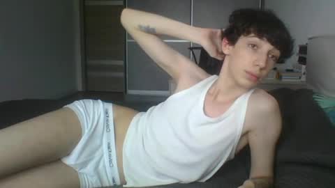 liam online show from 23, 4, 2026