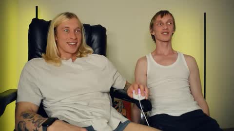 Adonis online show from 8, 10, 2025