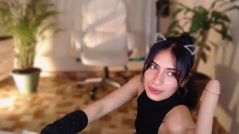 l_e_a online show from 6, 12, 2024