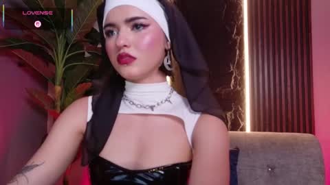 Snapshot of la_diabla_111_ chatting on 31, 10, 2025 Karime online show from 31, 10, 2025