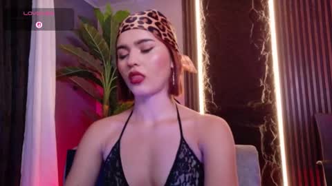 Snapshot of la_diabla_111_ chatting on 20, 11, 2025 Karime online show from 20, 11, 2025