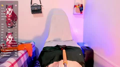 AriSaray online show from 28, 3, 2026