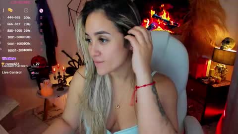 Snapshot of la_venezolana chatting on 22, 10, 2025 Vero  online show from 22, 10, 2025