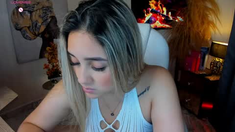 Snapshot of la_venezolana chatting on 8, 4, 2026 Vero online show from 8, 4, 2026