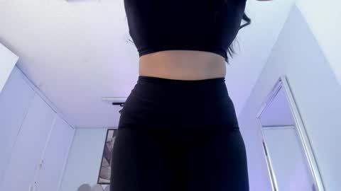 Snapshot of laady_brownn chatting on 24, 1, 2025 Cris online show from 24, 1, 2025
