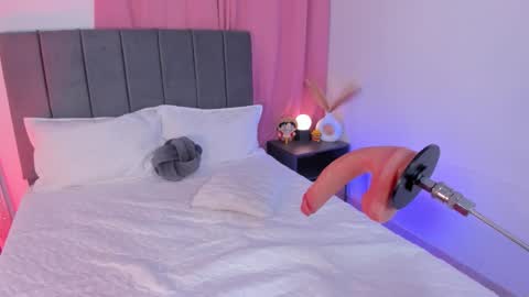 Snapshot of laana_foxx chatting on 28, 11, 2025 lana foxx Model independient online show from 28, 11, 2025