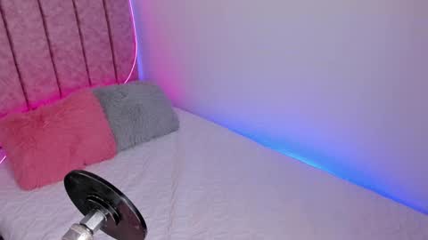 Snapshot of laana_foxx chatting on 20, 5, 2026 lana foxx Model independient online show from 20, 5, 2026