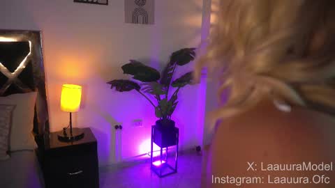 Only Fans  laauura online show from 21, 2, 2025