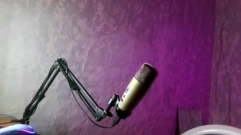 Marco online show from 4, 3, 2025