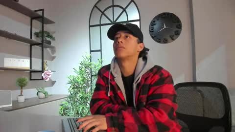 labrinthteasing online show from 16, 12, 2025