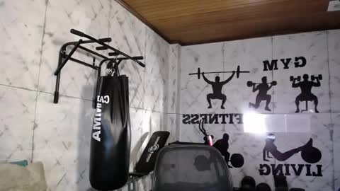 labrinthteasing online show from 20, 2, 2026