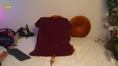 Snapshot of lacie_le_beauty chatting on 4, 3, 2025 Latex Lacie online show from 4, 3, 2025