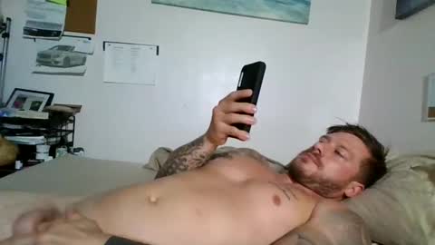 Snapshot of lacrioxcum18 chatting on 17, 12, 2025 lacrioxcum18 online show from 17, 12, 2025