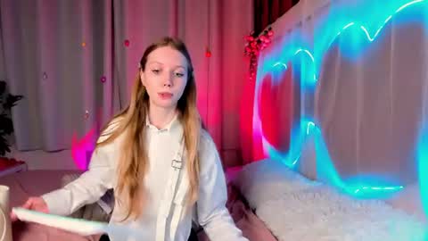 Snapshot of lada2k4 chatting on 3, 7, 2026 Lada online show from 3, 7, 2026