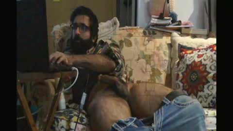 Ali online show from 2, 12, 2025