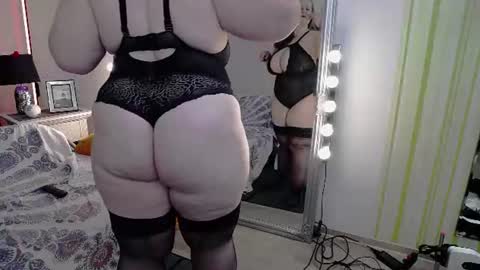 Lucy online show from 19, 6, 2026
