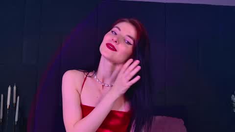 Nicole online show from 22, 6, 2026