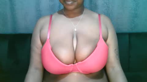 lady_dearra online show from 10, 3, 2026