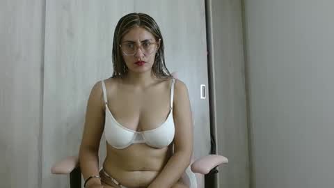 LADY  online show from 27, 12, 2024
