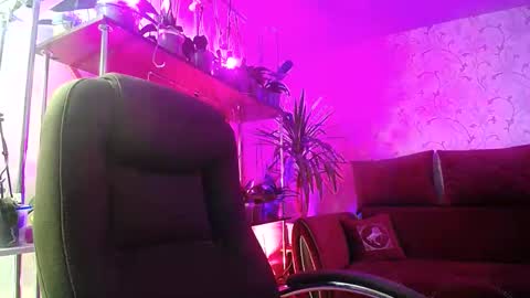 Snapshot of lady_gloria chatting on 29, 12, 2024 Lady Gloria online show from 29, 12, 2024