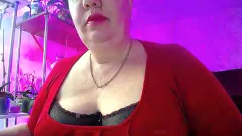 Snapshot of lady_gloria chatting on 20, 2, 2025 Lady Gloria online show from 20, 2, 2025