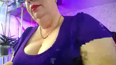 Lady Gloria online show from 14, 11, 2025