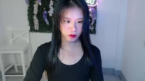    online show from 13, 1, 2025