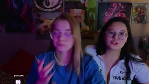 Snapshot of lady_lucky_love chatting on 8, 10, 2025 KENDALL NATHANPVT IS OPEN online show from 8, 10, 2025