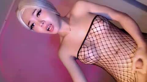 Snapshot of lady_of_pleasure28 chatting on 14, 3, 2026 Ella online show from 14, 3, 2026