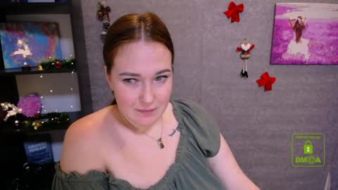Hello  Im Tiana - topless model. online show from 27, 12, 2024